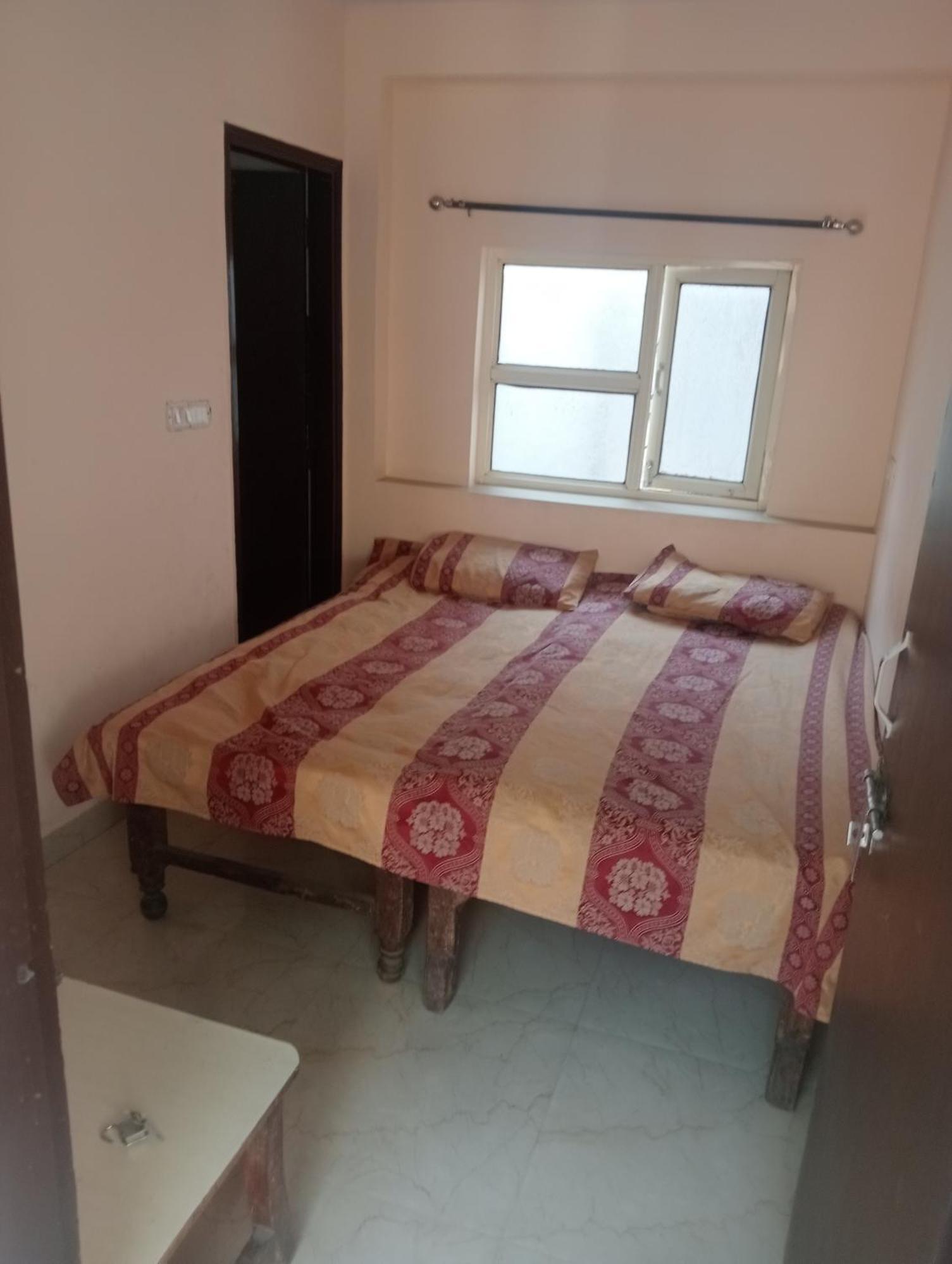 Ever Green Guest House Travel & Pg New Delhi Eksteriør billede